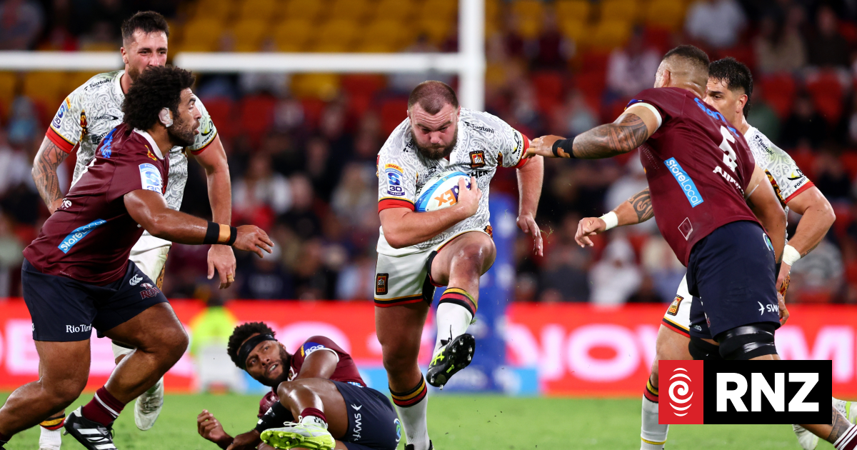 Chiefs see off Reds to bag sixth straight Super Rugby win