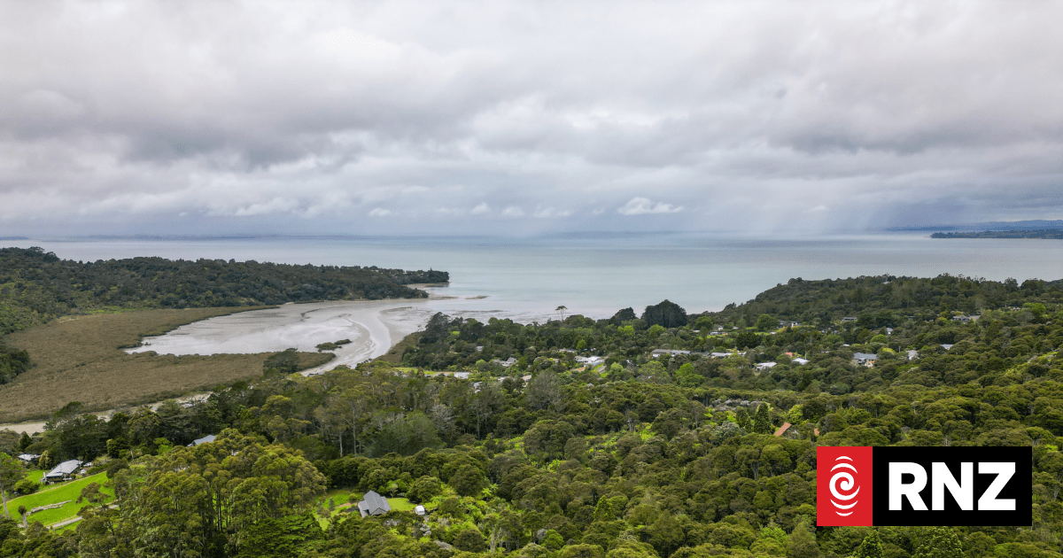 Why planning reforms have people concerned about the Waitākere Ranges and development