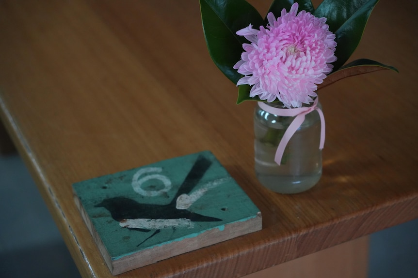 A willywag tail painting in a local cafe.