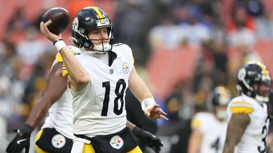 Pittsburgh Steelers quarterback Will Howard