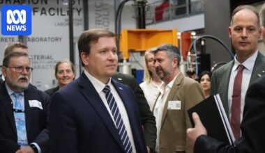 Finland's world-leading defence tech could soon come to Australia, trade minister says