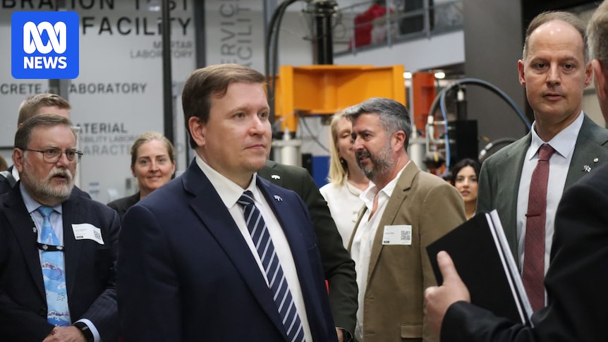 Finland's world-leading defence tech could soon come to Australia, trade minister says