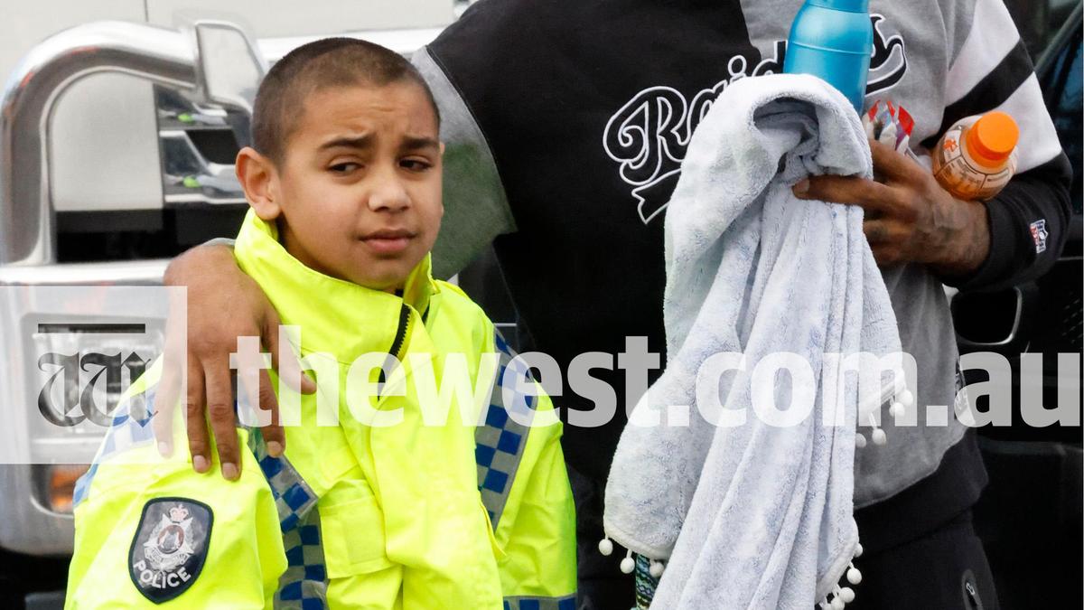 Witnesses tell of moment Norman Krakouer was found on Claremont road, 15 hours after disappearing from home