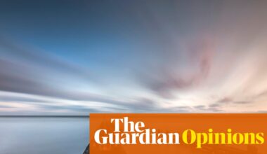 The Guardian view on energy shocks: winter is coming – and Labour needs a plan | Editorial
