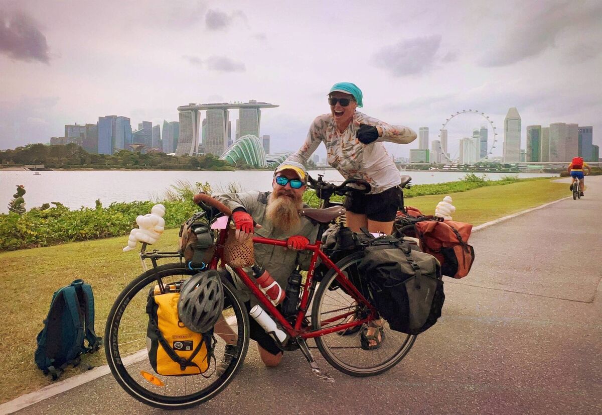 Mark and Ellie arriving in Singapore.