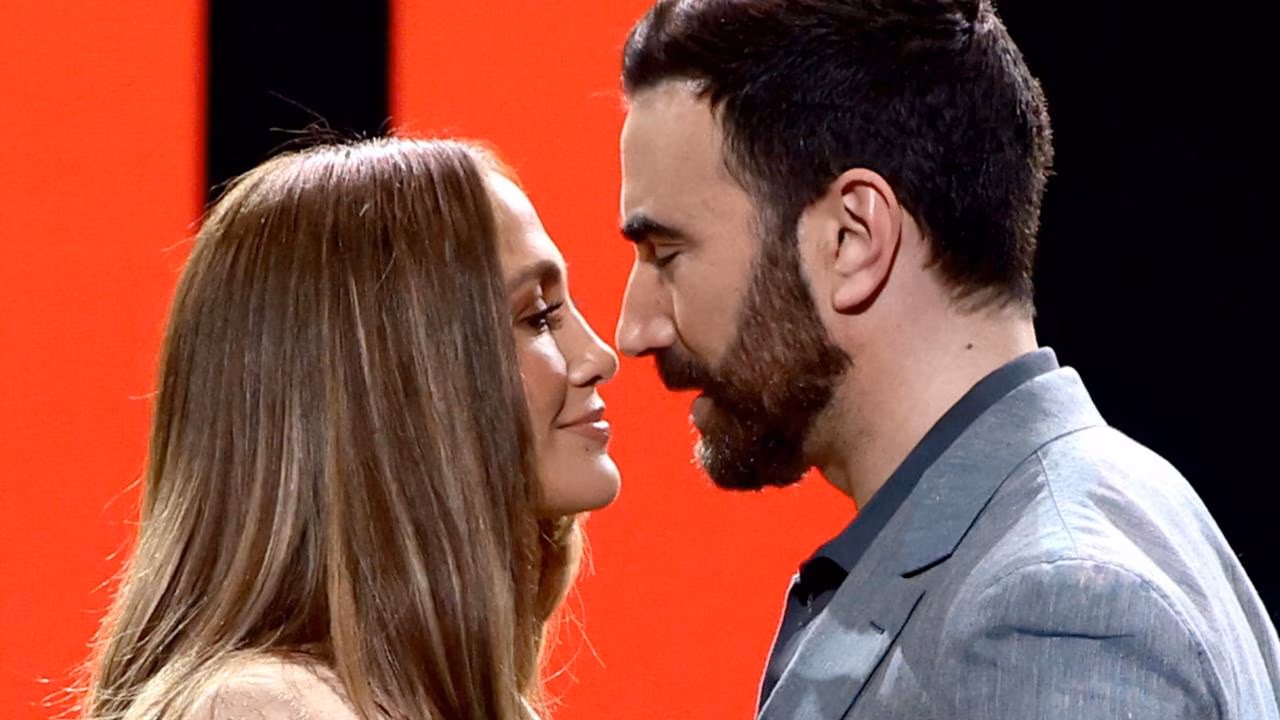 Jennifer Lopez sparks up romance rumours with Ted Lasso star
