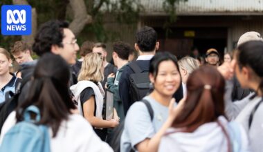 Labor upgrades net migration numbers by 55,000 in federal budget
