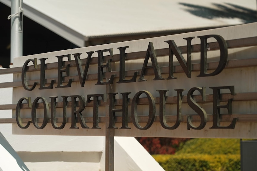 cleveland court house sign