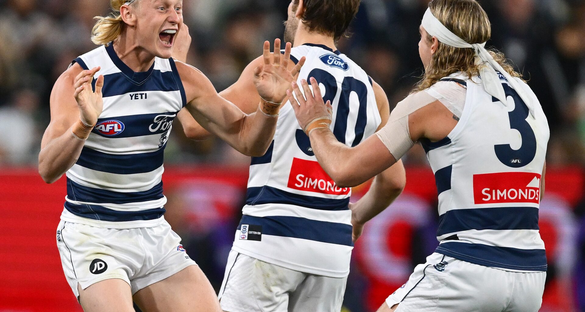 Pendles' historic night ruined as Cats flex their muscles over Pies