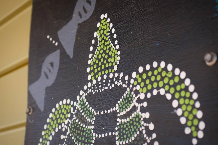 A dot painting of a turtle.