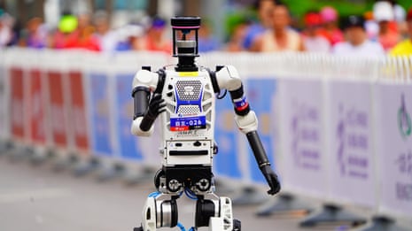  Humanoid robots race past humans in Beijing half-marathon – video