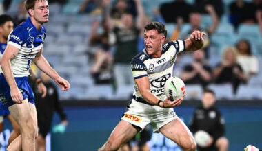 Cowboys crack whip to beat bumbling Bulldogs