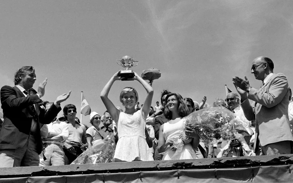 Sue Barker wins the French Open in 1976
