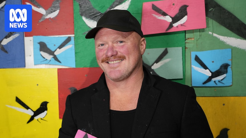 Torquay artist's willie wagtail paintings taking flight around the Surf Coast and beyond