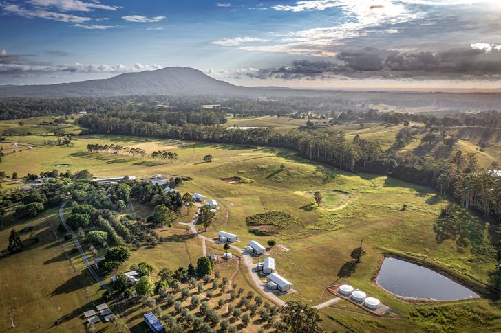 Eungai Creek Campus – AJC Architects.