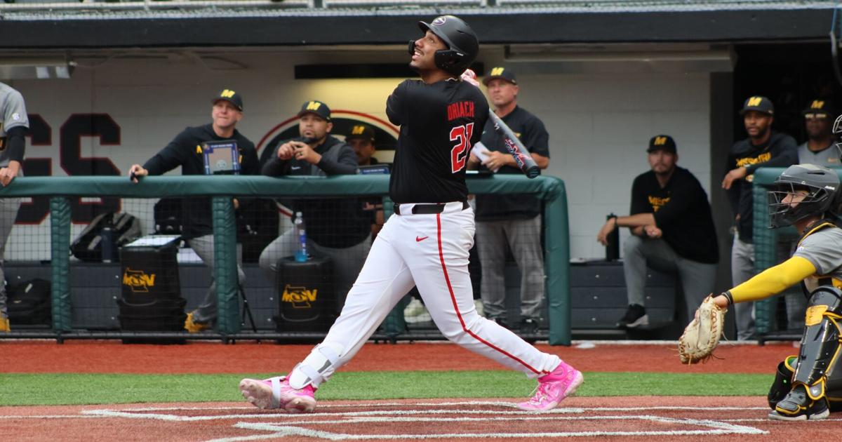 Georgia baseball shuts out Missouri 4-0 behind dominant pitching | Georgia Sports