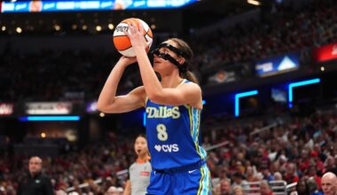 Smith wins Dallas debut as Maley's Mercury spoil rings