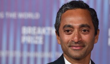 Chamath Warns PwC and Accenture Off OpenAI and Anthropic