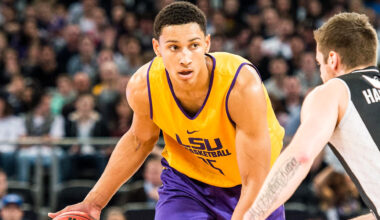Throwback Thursday: Simmons battles Melbourne United