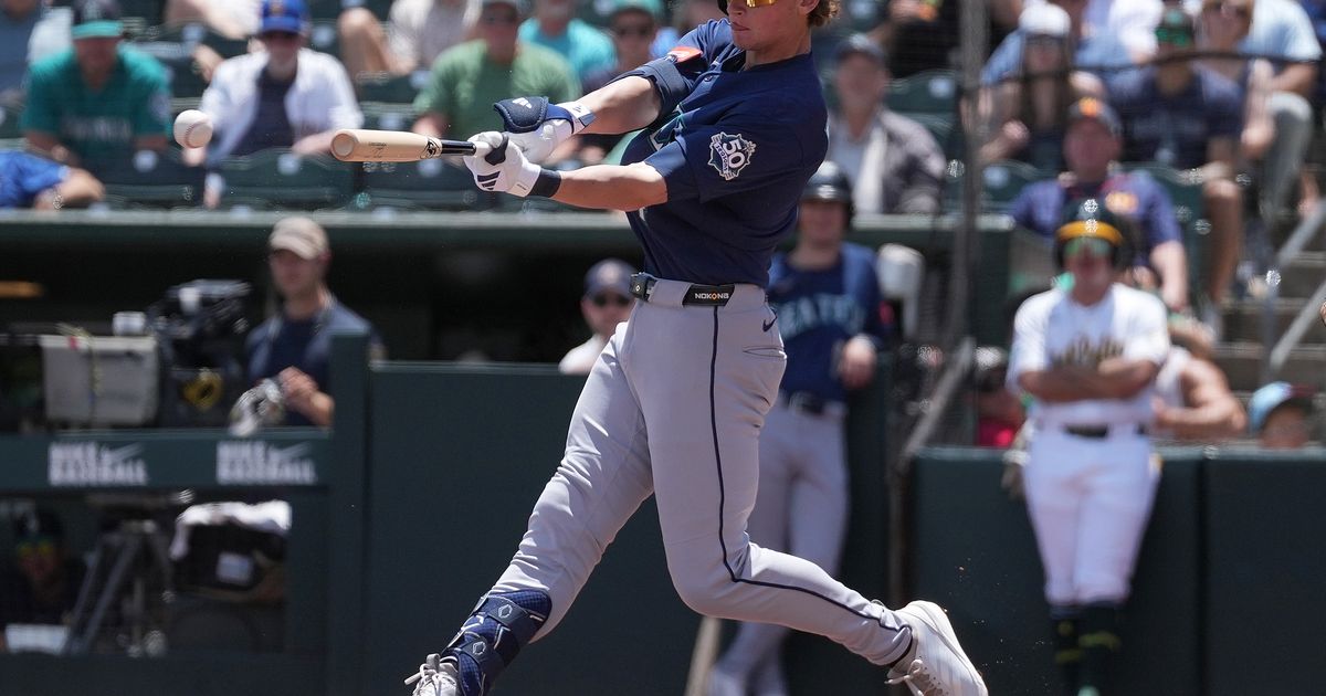 How Colt Emerson has fit in so well, so fast with the Mariners