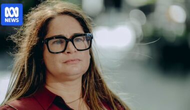 Royal commission witness says 'vile' antisemitism risks safety of children