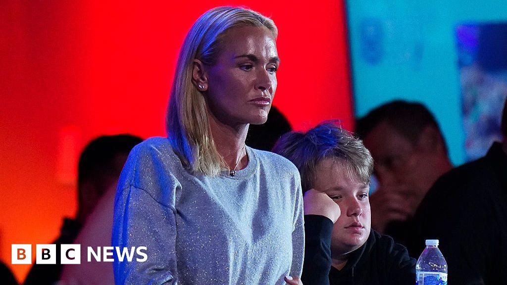 Vanessa Trump, former wife of Donald Trump Jr, diagnosed with breast cancer - BBC