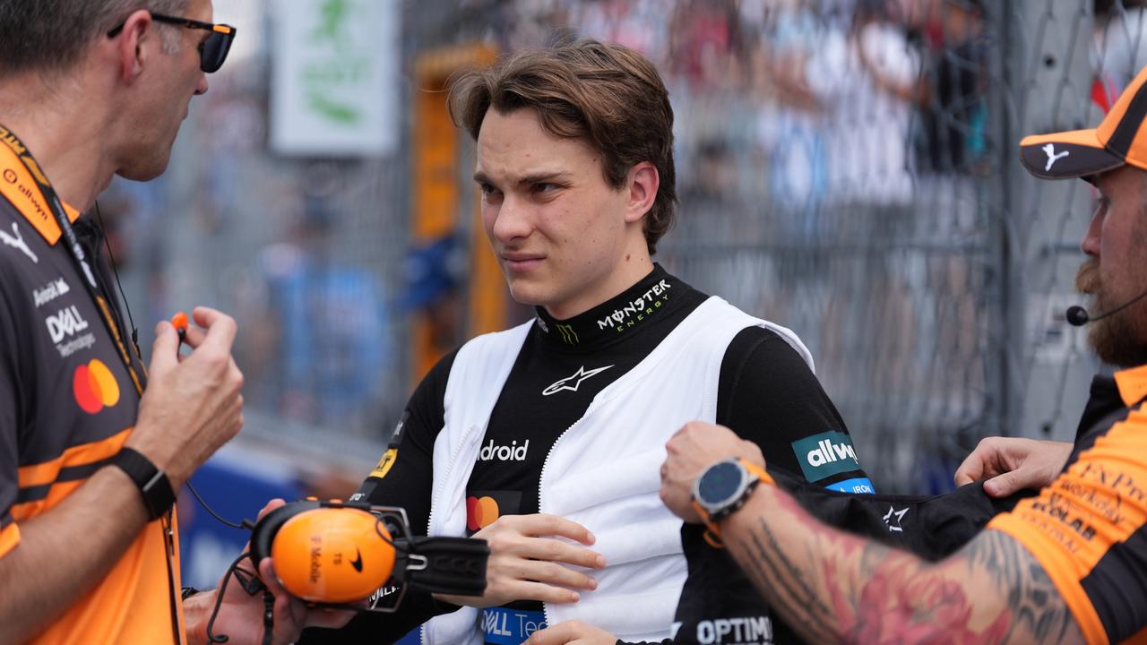 Miami Grand Prix qualifying, Oscar Piastri’s McLaren power issue, Mercedes’ Kimi Antonelli secures third straight pole position, starting grid, video