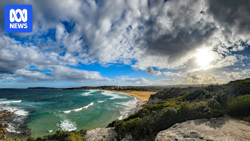 First north-west cloudband of 2026 to develop over Australia, delivering a broad band of rain