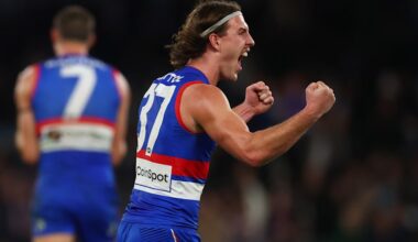 Western Bulldogs vs Collingwood LIVE: AFL round 12 2026, scores, results, odds, stats and start time from Marvel Stadium