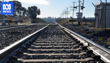 Albanese government axes funding for $45 billion Inland Rail project linking Melbourne to Brisbane