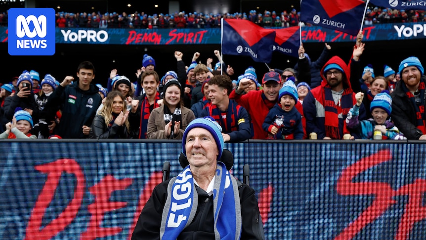 Neale Daniher mourned by AFL community after death due to motor neurone disease