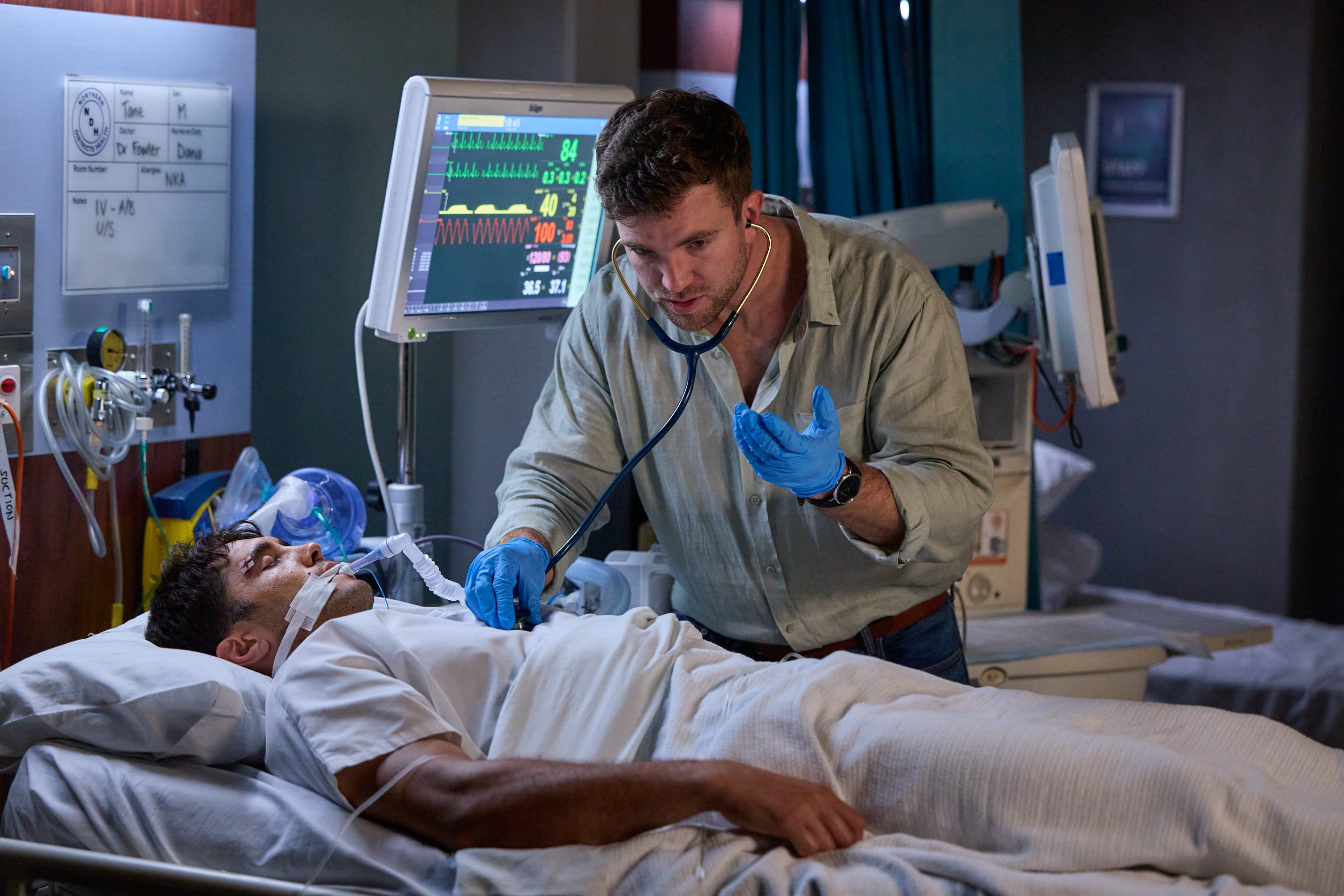 tane parata and levi fowler in home and away