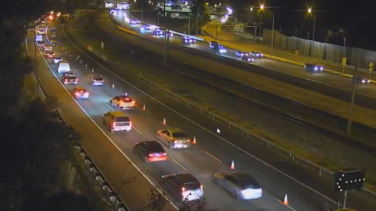 Perth traffic: Police incident shuts Mitchell Freeway northbound