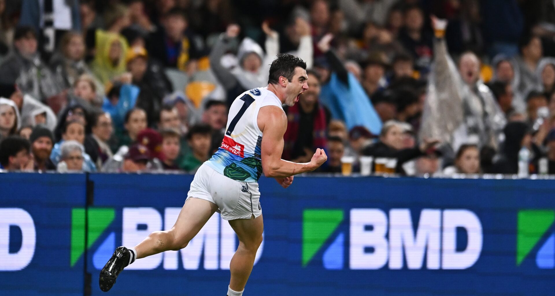 AFL Match Report | Cats Reign Supreme in Statement Victory at the Gabba