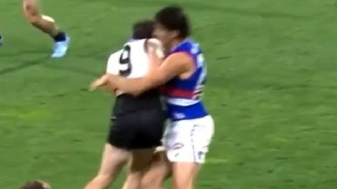 Zak Butters bump on Joel Freijah, video, Josh Carr reaction, Port Adelaide v Western Bulldogs, free agency call, latest news