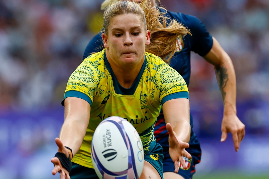 Isabella Nasser playing for Australia at the 2024 Paris Olympics.