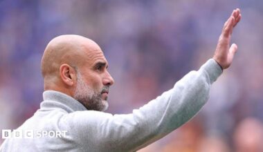 Pep Guardiola waving