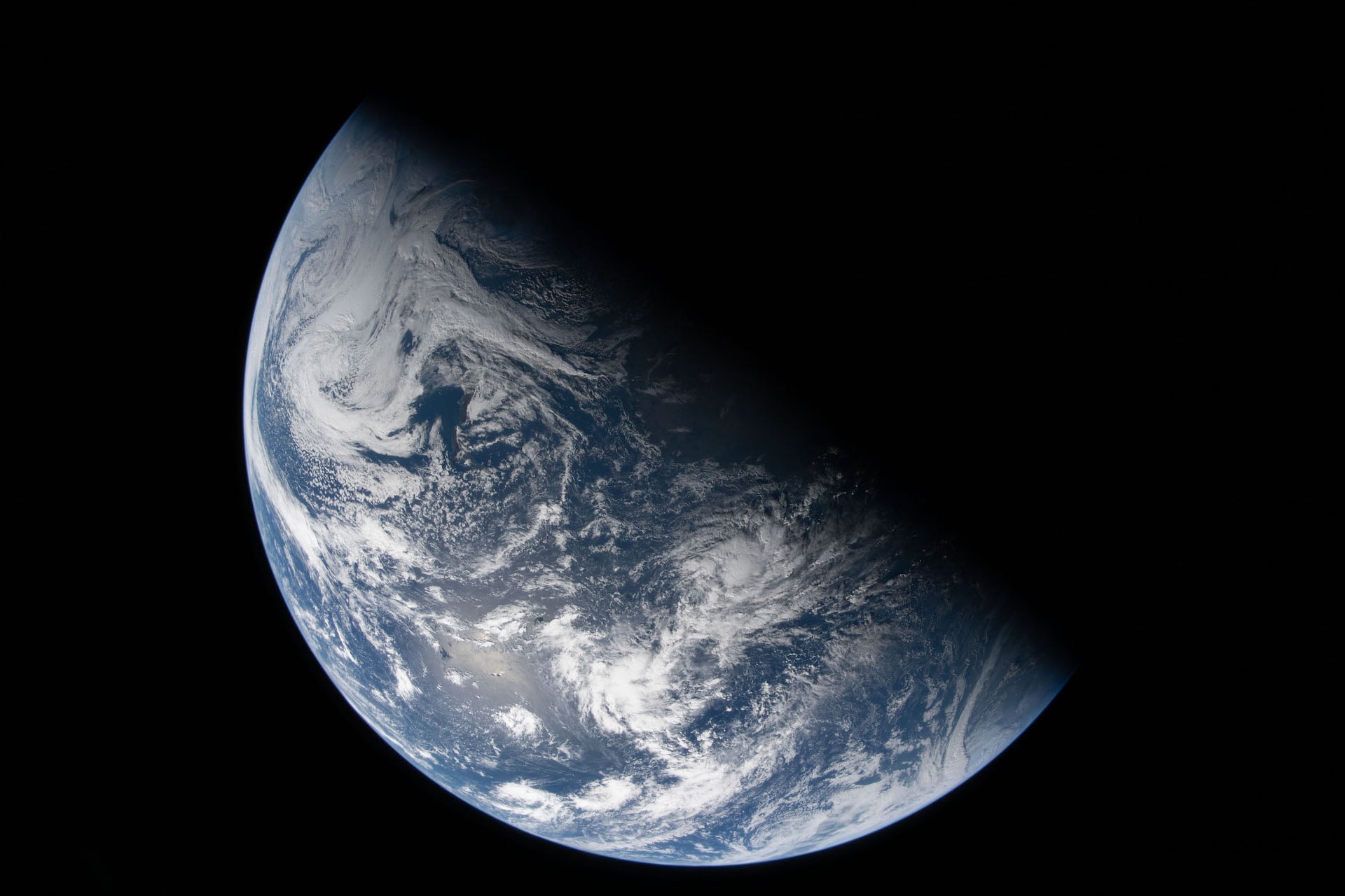 Fd02 Gmt093post Tliearthartemisiicrew1003