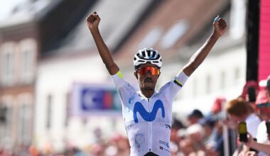 Natnael Tesfatsion (Movistar) wins stage 4
