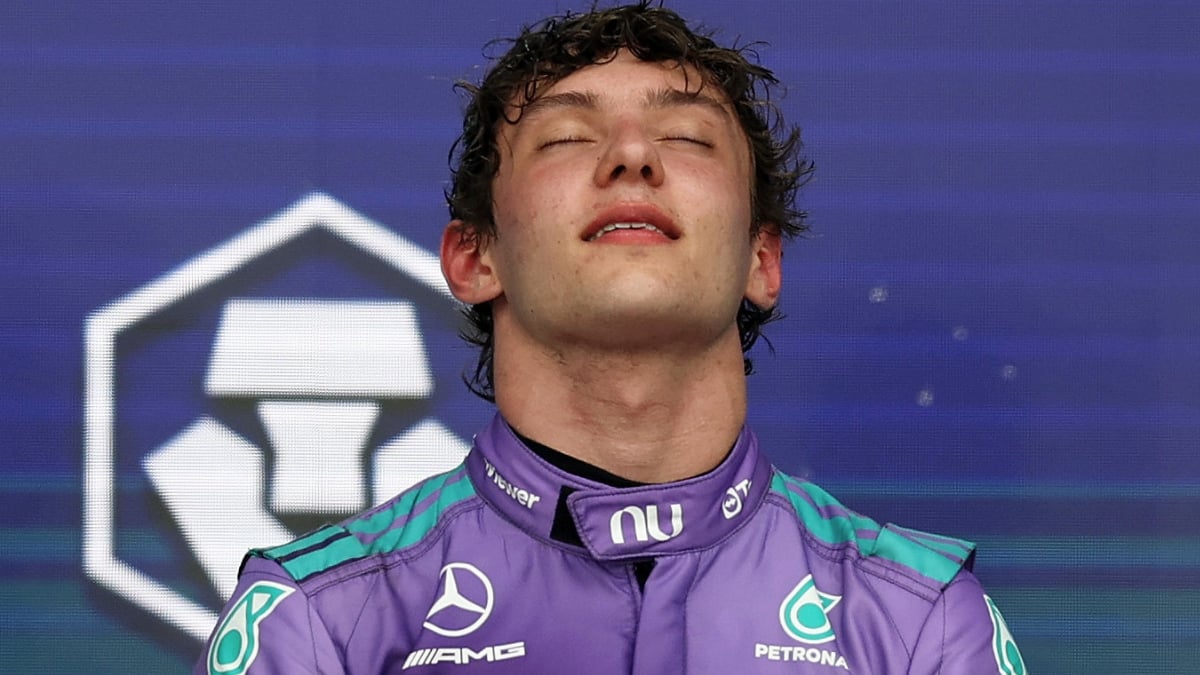 Aching Neck? These Tricks Used by Formula 1 Drivers Could Help : ScienceAlert