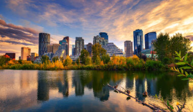 Calgary mayor goes in hard for bike lanes