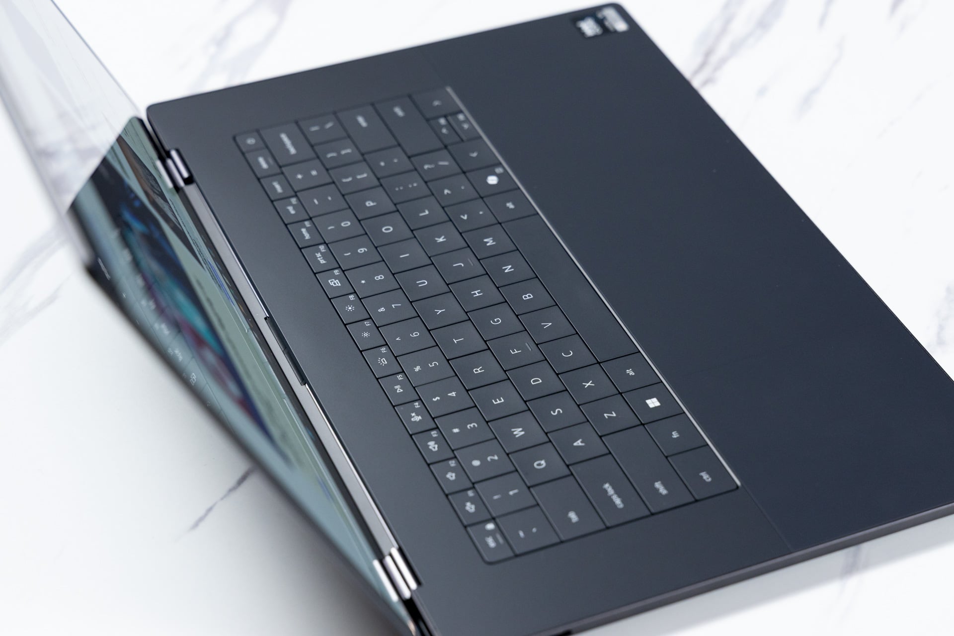 Dell Xps 16 (2026) Review 06