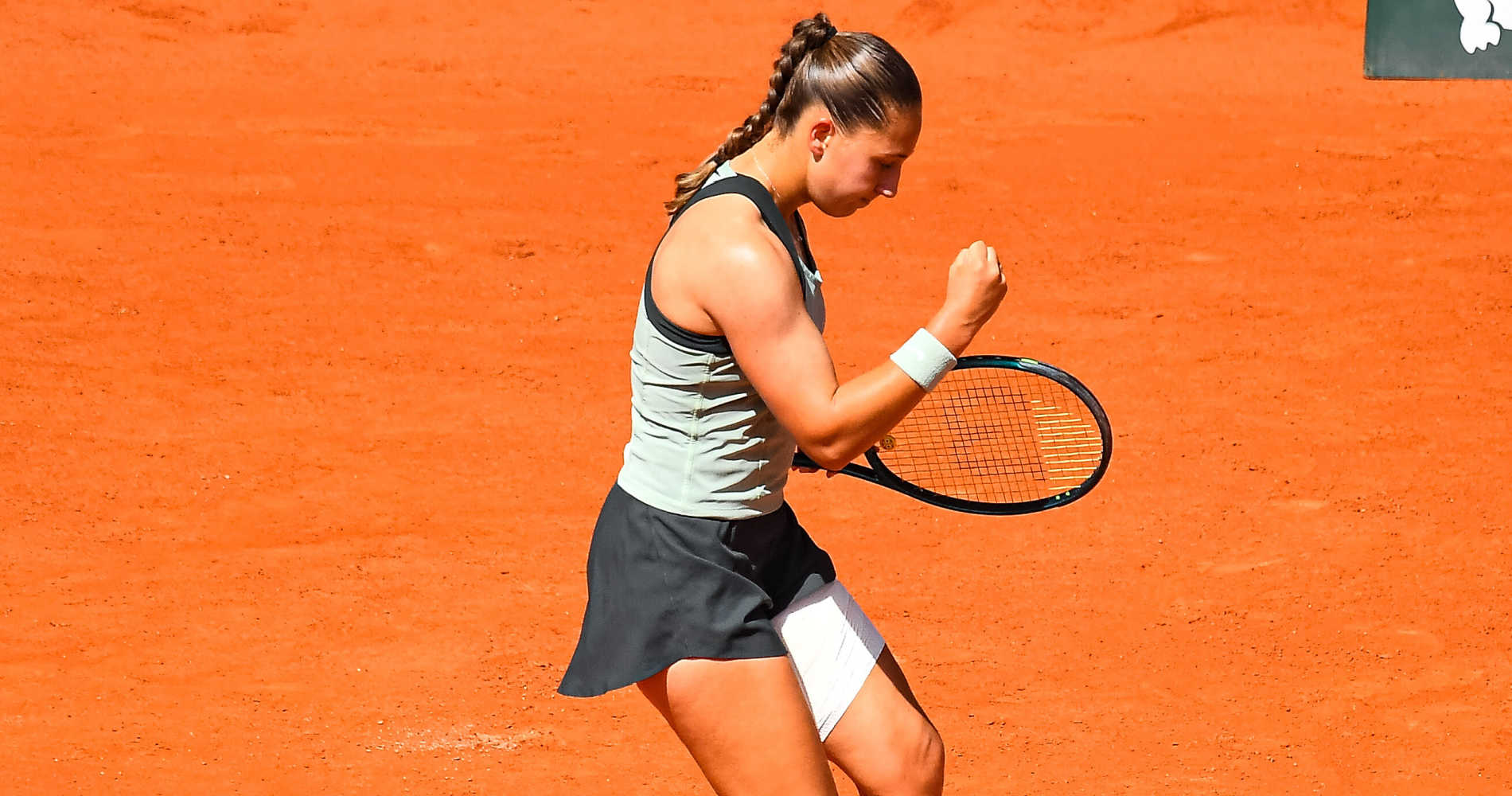 Tennis, WTA – Roland Garros 2026: Parry sees off Anisimova