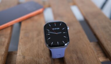 The Apple Watch SE 3 might be cheaper, but the Apple Watch 11 at its lowest price is the better buy right now