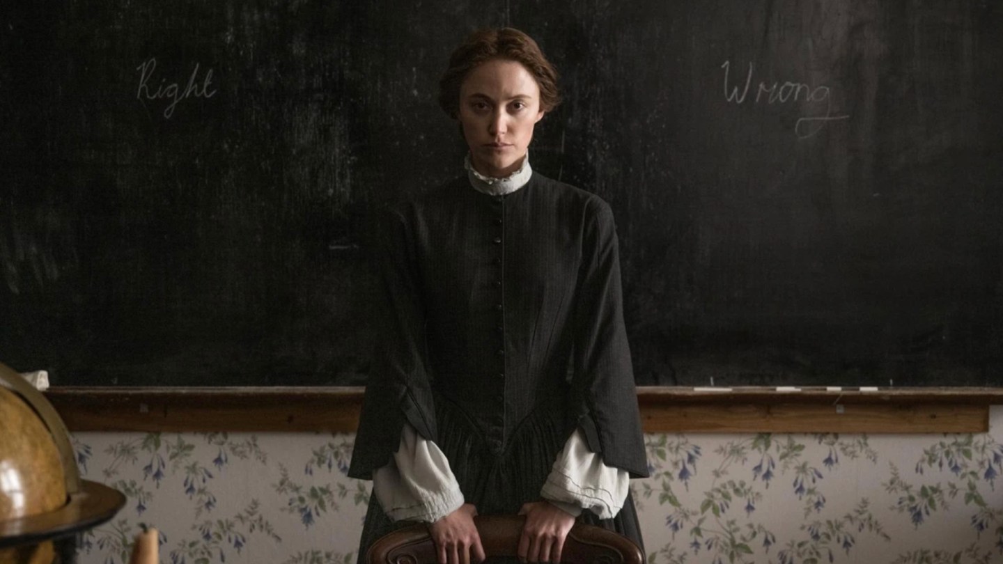'Victorian Psycho' Trailer: Maika Monroe's Governess Is Bloodthirsty