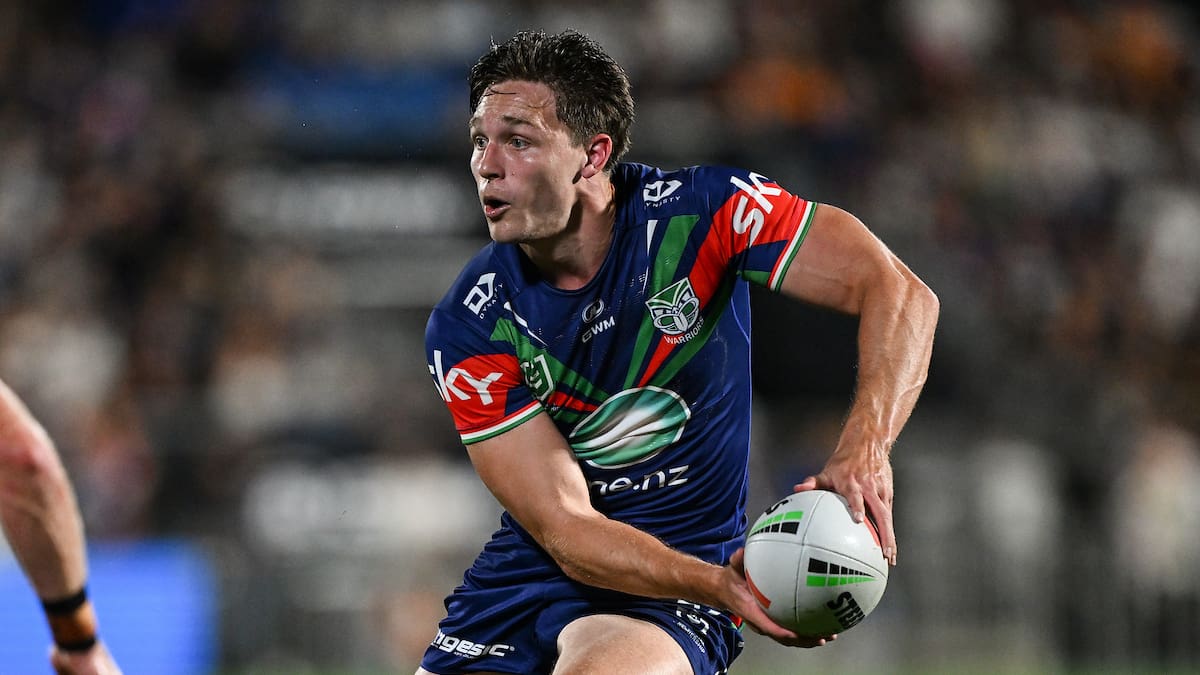Luke Metcalf: Warriors won’t use NRL 10-day cool-down period to convince halfback to back out of Dragons contract