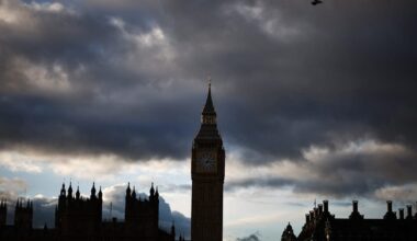 Starmer drama has UK markets reliving their Truss nightmare – POLITICO