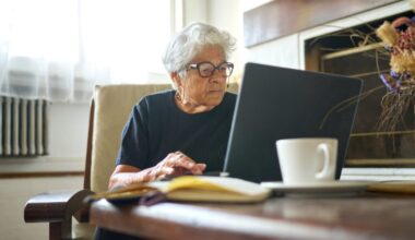 Your employees are going to live to 100. Is your benefits package ready?