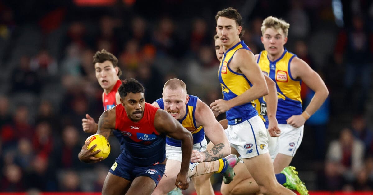 "Baulking and running away": AFL urged to re-think Mother's Day