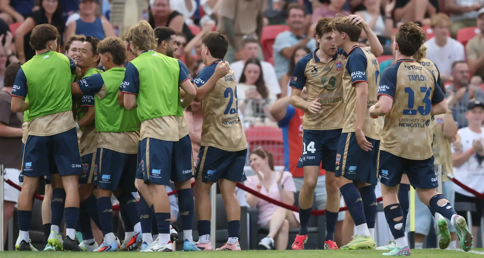 A-League semi-finals preview: Who's playing, dates, storylines